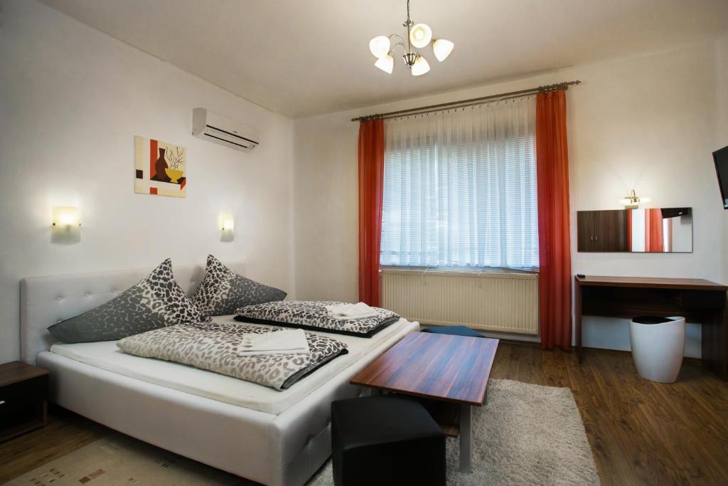 Bathory Apartments Hajduszoboszlo Room photo
