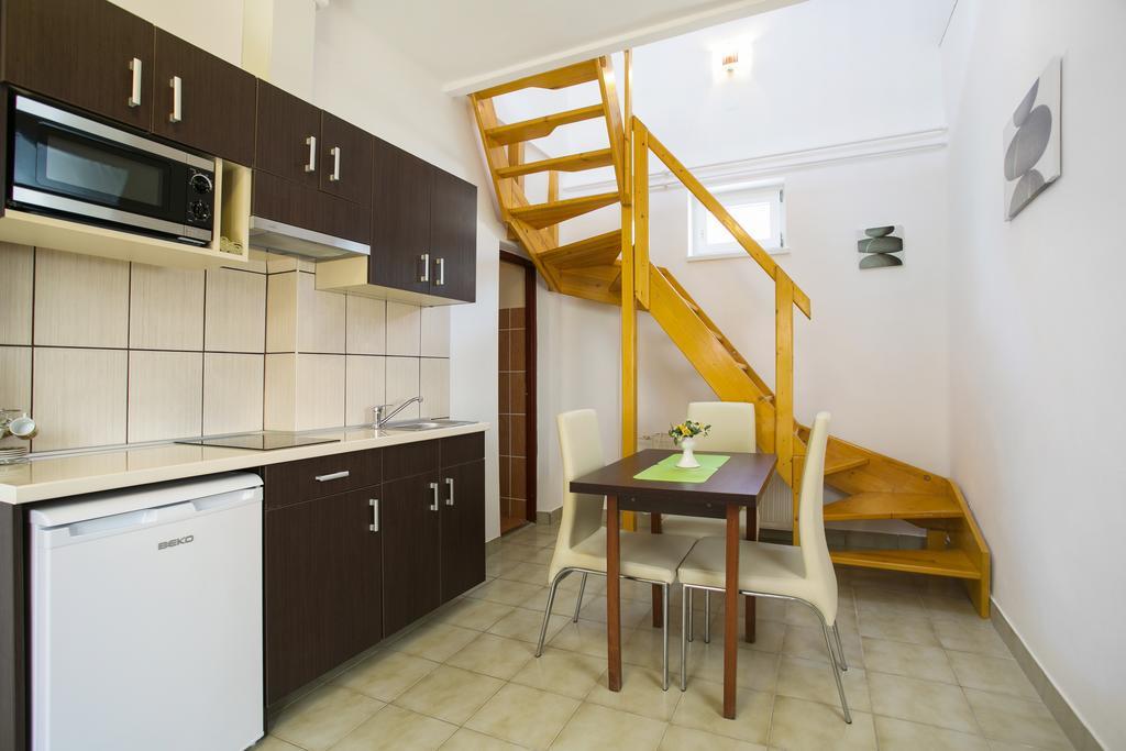 Bathory Apartments Hajduszoboszlo Room photo